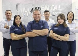 Equipo de especialistas en odontología y tratamientos de ortodoncia en Santa Marta