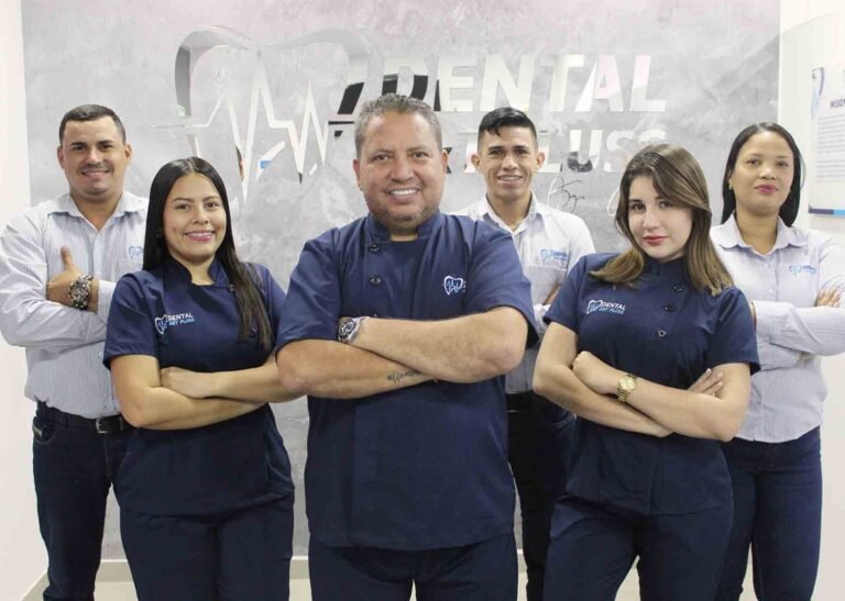 Equipo de especialistas en odontología y tratamientos de ortodoncia en Santa Marta